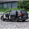1/24 TOYOTA Sienna MPV Alloy Car Model Diecast Metal Vehicles Car Model High Simulation Sound and Light Collection Kids Toy Gift