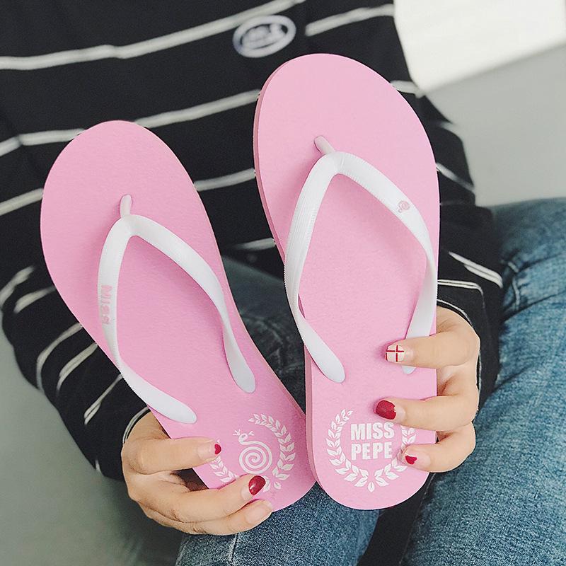 Cute Flip-flops Women's Summer Fashion Outer Wear New Student Non-slip Bathroom Pinch Feet Beach Seaside Cool Slippers New