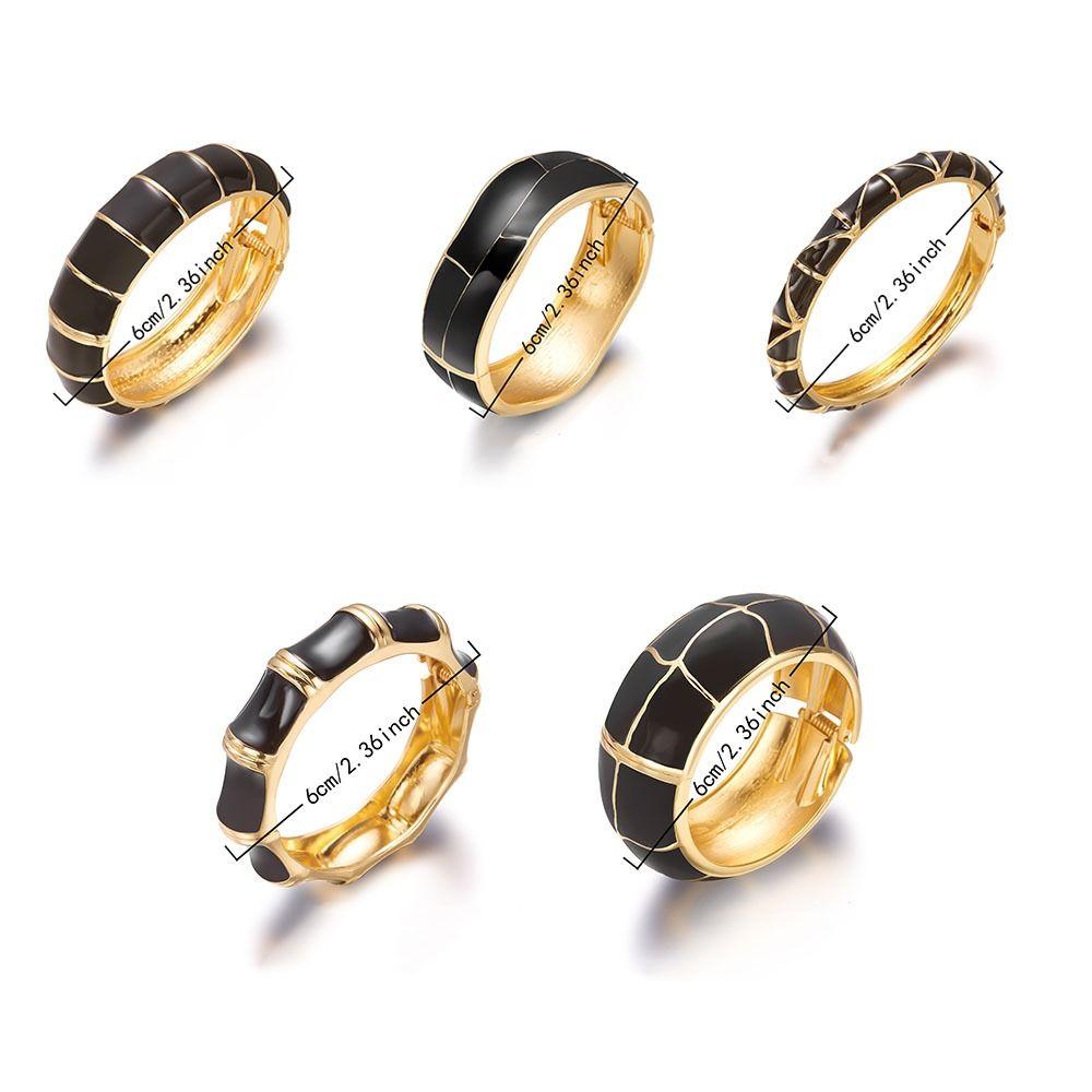 Vintage Punk Dripping Oil Enamel Bangles Black/White Metal Geometric Bangles Wide Chunky Cuff Bracelets Party Aesthetic Jewelry