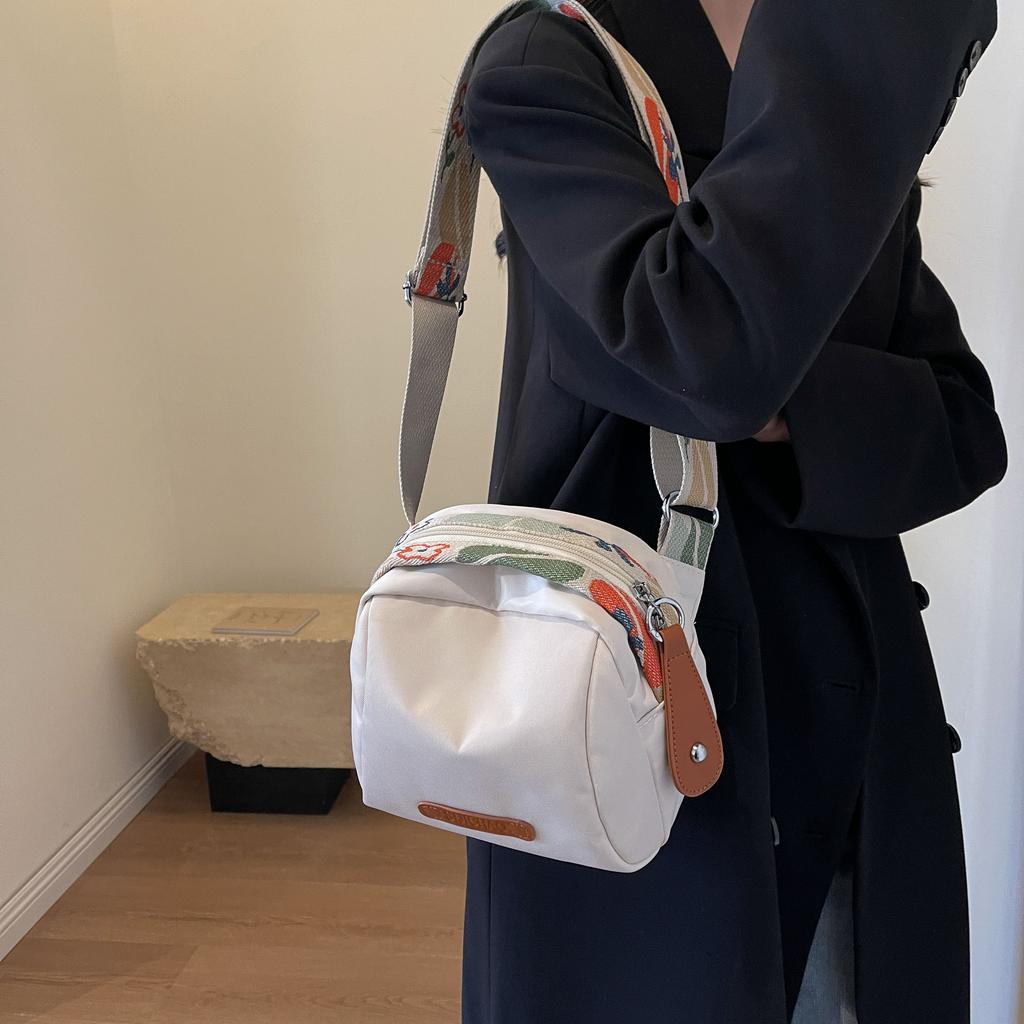 SWIMADE Oxford Dome Bag, Canvas Bag, Shoulder Bag, Crossbody Bag Regular Women's Orange/Black/Ecru RZ-7005