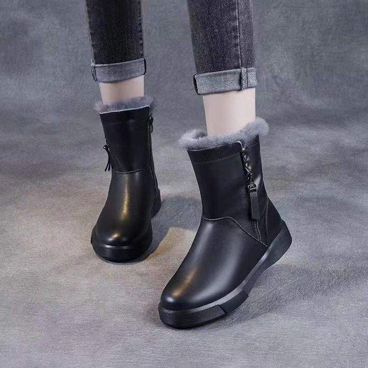 

Теплые бархатные хлопковые ботинки женские зимние новые ботинки мягкая кожа плоская нескользящая зимняя обувь женские хлопковые туфли 40