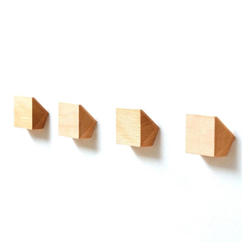 Väggupphängare Träkrok Bokhållare Badrum Nyckel Klädhängare Kök Dörr Dekorativ Krok För Hemaccessoarer prylar Organisation