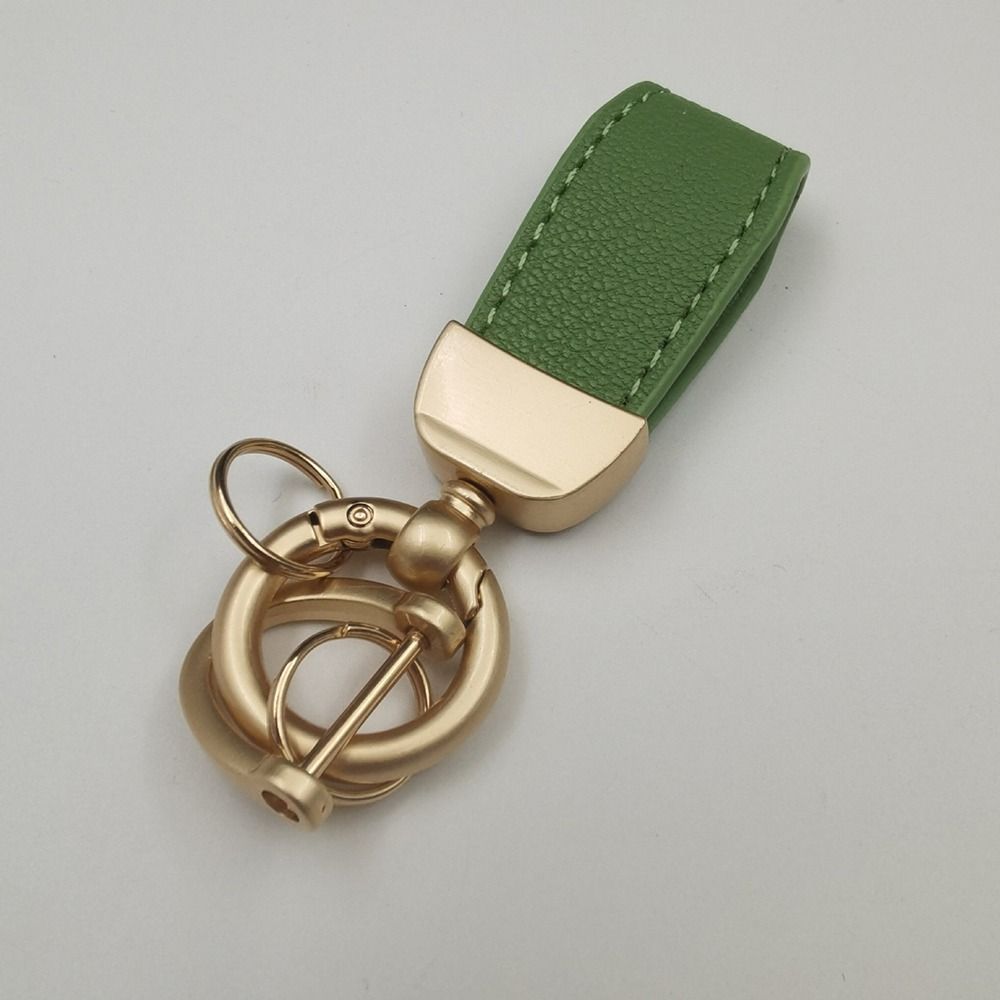 with Zinc Alloy Ring Car Key Chains Heavy Duty Metal Key Fob Fashion Car Keychain  Men and Women