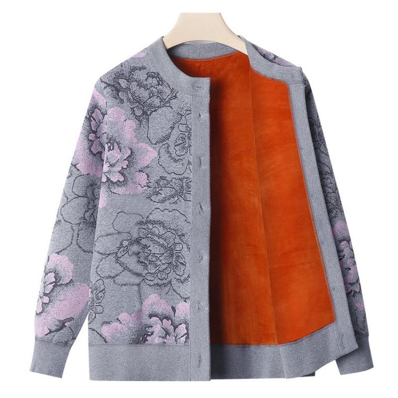 Middle-aged mother clothes old lady velvet warm grandma autumn and winter clothes color cardigan old coat