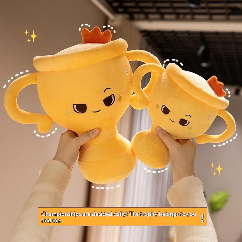 20/28/38Cm Funny Cartoon Smile Trophy Plush Toys Soft Comfy Trophy Toys Creative Home Decor Cute Game Props For Children