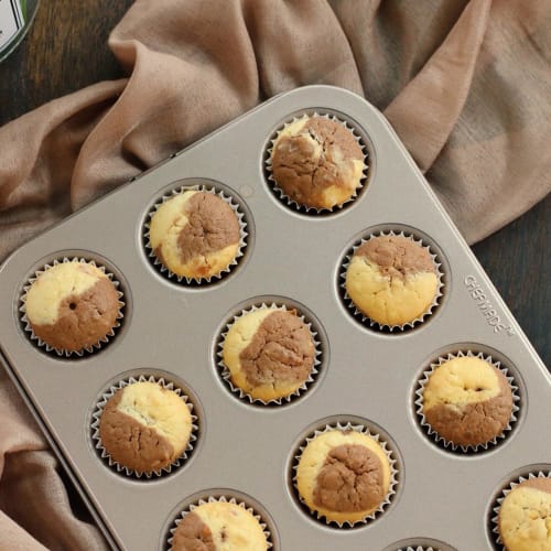 CHEFMADE Muffin and Cupcake Pan, 12-Cavity, Non-Stick, Silver/Black, Body 25.4*19.6*2.3cm, Cups 4.3*3.3cm