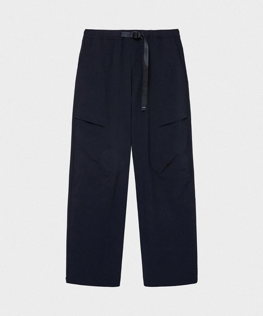 Neheseu Cargo Pants/Black