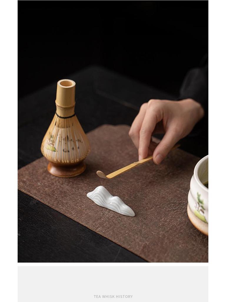 Japanese Ceramic Matcha Tea Set: Large Bowl, Whisk, Sieve, and Bamboo Whisk - 8 Pieces