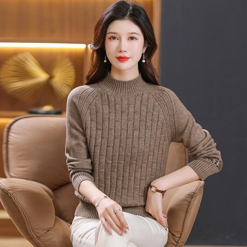 

Свитер из жареного теста с полувысоким воротником для женщин осенью и зимой, новое платье для матери среднего возраста, зима, вязаный верх и подкладка