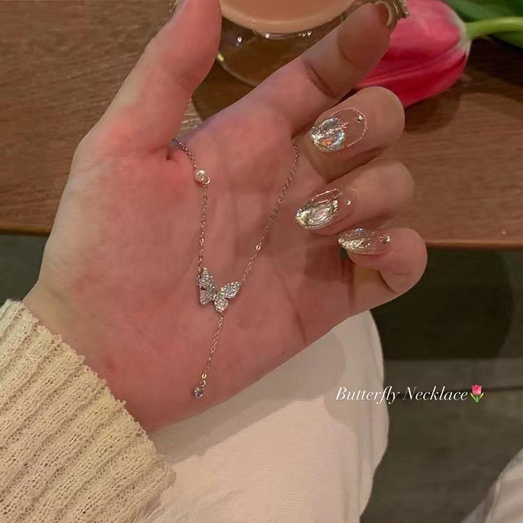 

Ethereal Butterfly Pendant Necklace Delicate Minimalist Choker Collarbone Chain For Women