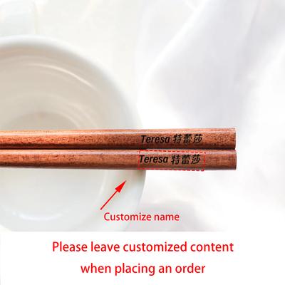 Nome Personalizado 5 Pares Hashis de Madeira Hashis Gravados Casamento Chinês Presente para Chá de Panela para Amigos Colegas Parentes
