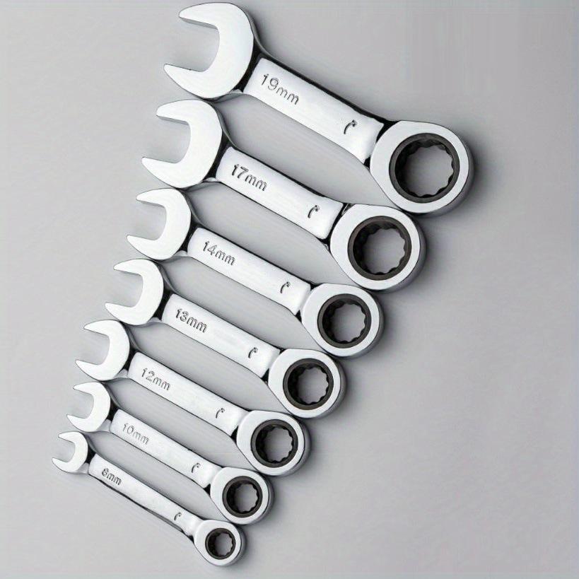 Compact Dual-Purpose Ratchet Wrench for Automotive Repair