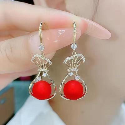 Elegant 2024 Tassel Purse Earrings for Women: Stylish, Versatile Accessories for Autumn and Winter