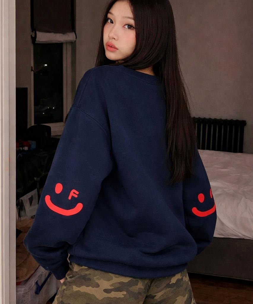 GRAVER [Unisex] Elbow Smile Drawing Sweatshirt_5 Colors