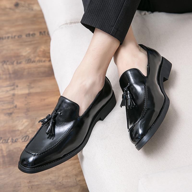 Business and leisure men's loafers Tassel Classic Style Office leisure Party and dance Plus Size leather shoes Hot