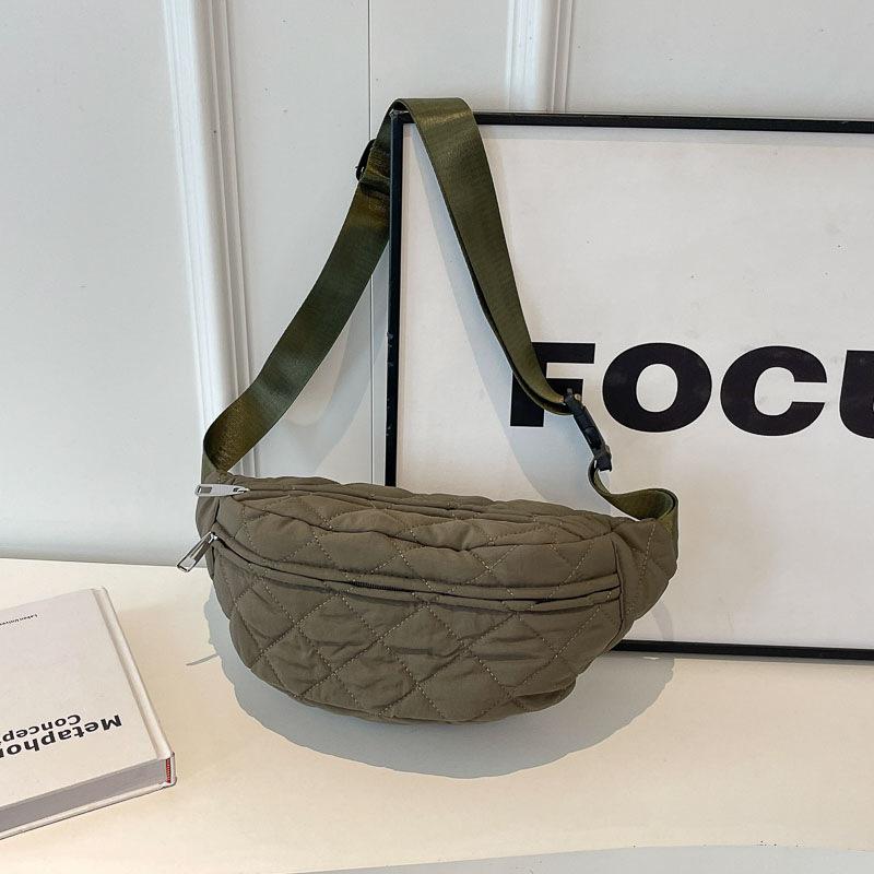 Large Capacity Rhombus Versatile Breast Bag 2025 New Puff Ladies Fanny Pack Textured Shoulder Crossbody Bag