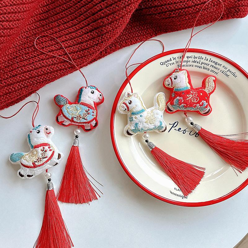 1Pcs Chinese Style Pony Zodiac Schoolbag Pendant Year Of The Horse New Year Festive Doll Ornament Keychain