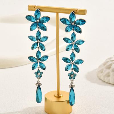 Simple and Fashionable Wind Stud Earrings, Personalized Blue Diamond Zircon Water Drop Design, Snowflake Earrings, Temperament, Advanced Earrings.
