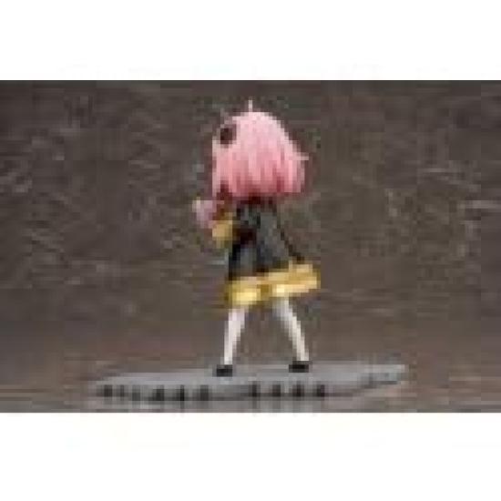 Furyu SPYxFAMILY Anya Forger Scale Figure 1/7 FNEX