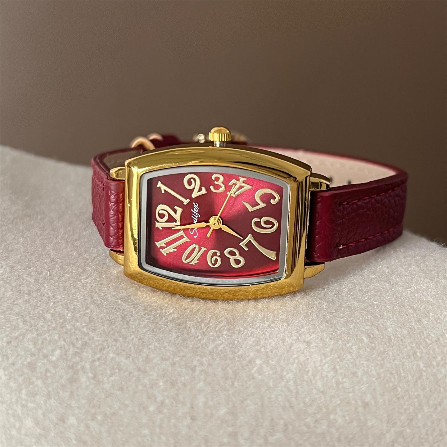 Magic Digital High Value Casual Ladies Belt Watch Ancient Design Temperament Quartz Watch