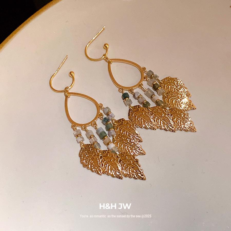 Medieval vintage silver needle natural stone leaf water drop fringed earrings light luxury high-end stud earrings retro earrings