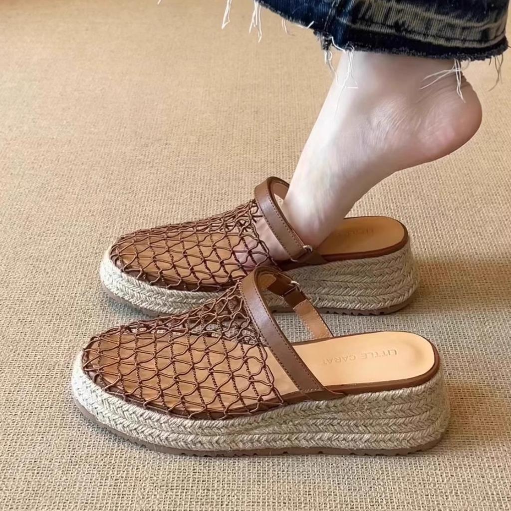 2025 new holiday style straw woven mesh bag head sandals women's niche leisure word with slope heel thick bottom cool slippers