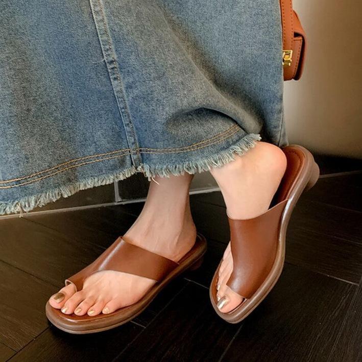 Slack! Korean version of the set of toe cool slippers for women to wear simple casual low-heeled half slippers New in summer 2025