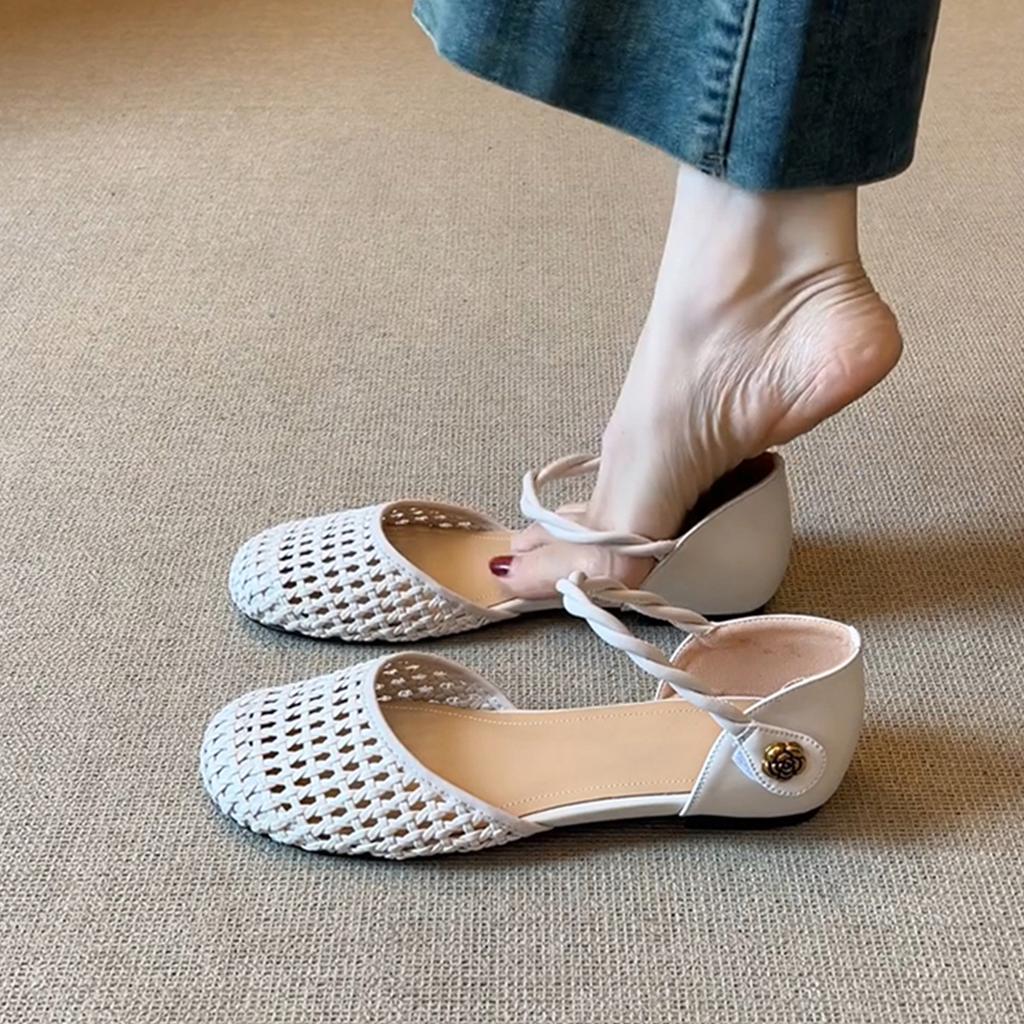 Sheepskin version~ French woven hollow design outer wear leather sandals women's word with camellia round head flats