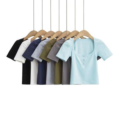 Crop-T-Shirt mit Knopfleiste und kurzen Ärmeln für Damen
