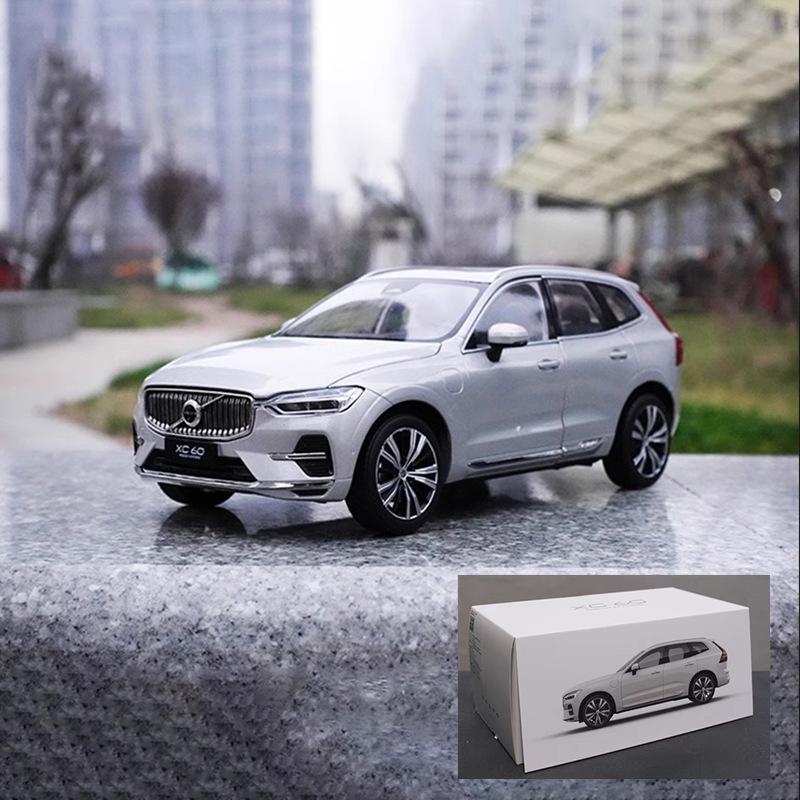 New 1:18 2023 VOLVOs XC60 SUV Alloy Car Model Diecast Metal Toy Vehicle Car Model Simulation Collection Children Gift Decoration