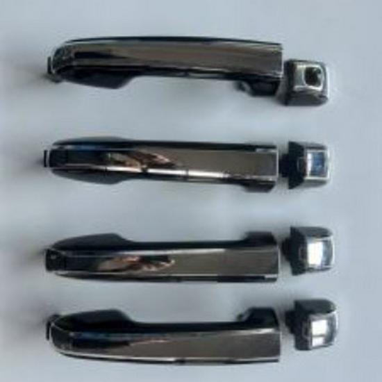 

Hyundai Door Handle Set 69250-60050 - 4 Pieces Chrome + Black Four-Piece Set