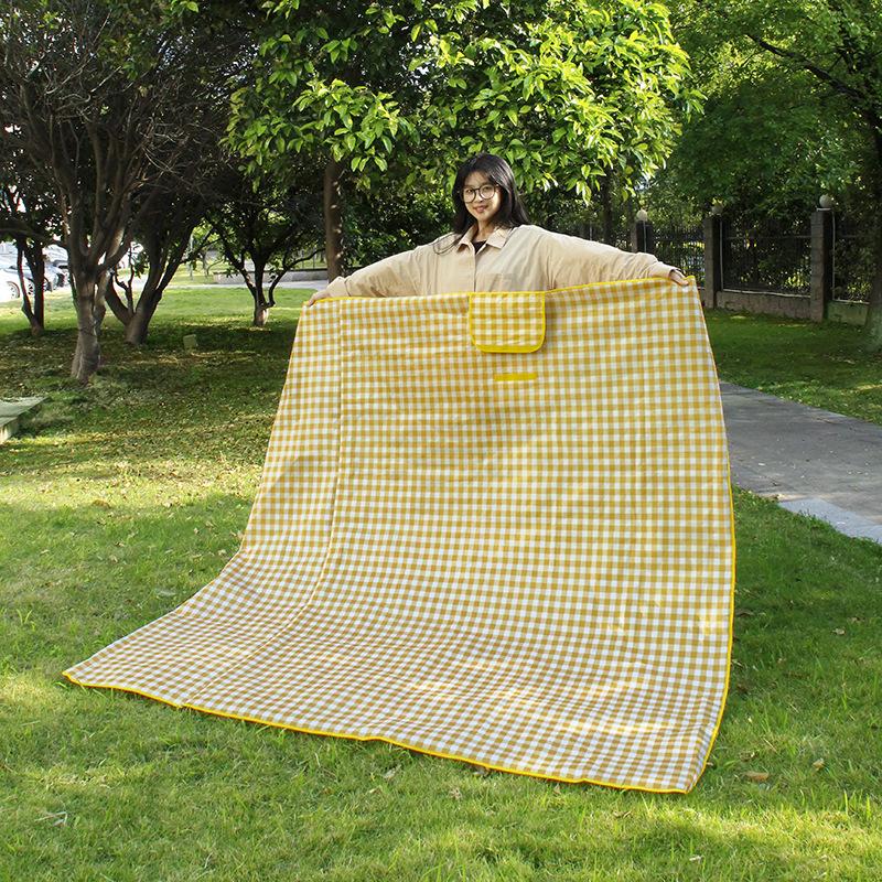 Picknick-Matte im Freien, 600D Oxford-Tuch, feuchtigkeitsbeständige Bodenmatte, tragbare Frühlings-Campingmatte, wasserdichte Strandmatte