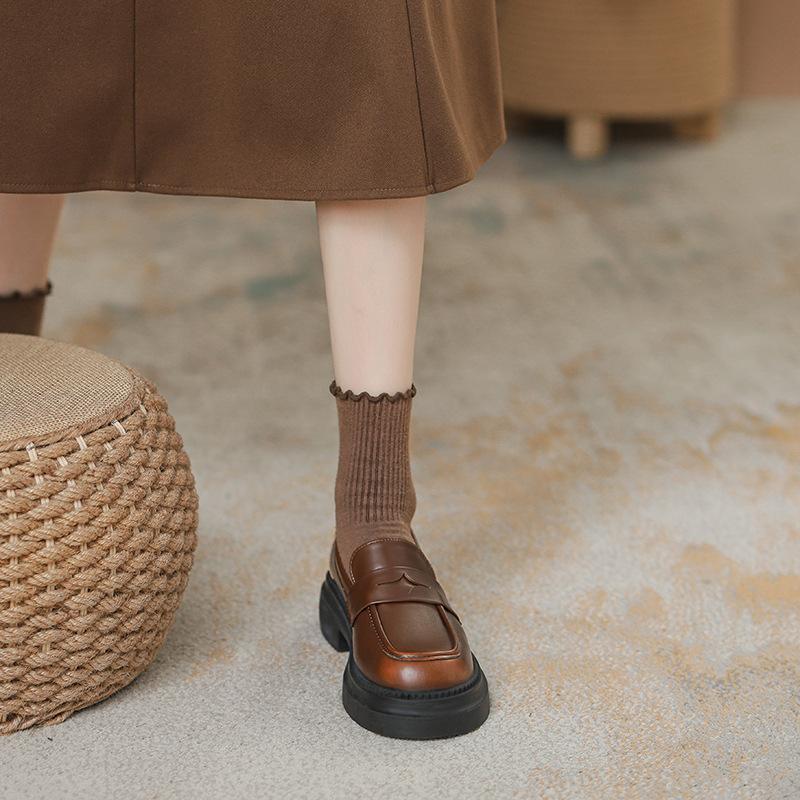 Spring retro polished thick-soled women's inner height increase of 7CM small leather shoes women's small size 3233