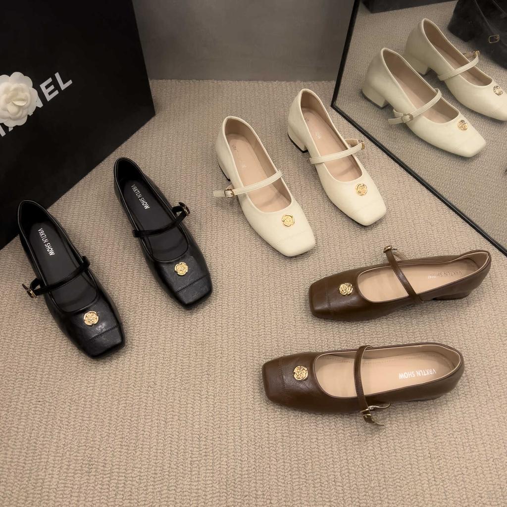 French Maternity Soft Leather Small Fragrant Square Head Female 2025 Autumn Model One-word Buckle Light Mouth Thick Heel Commuting Single Shoes Female