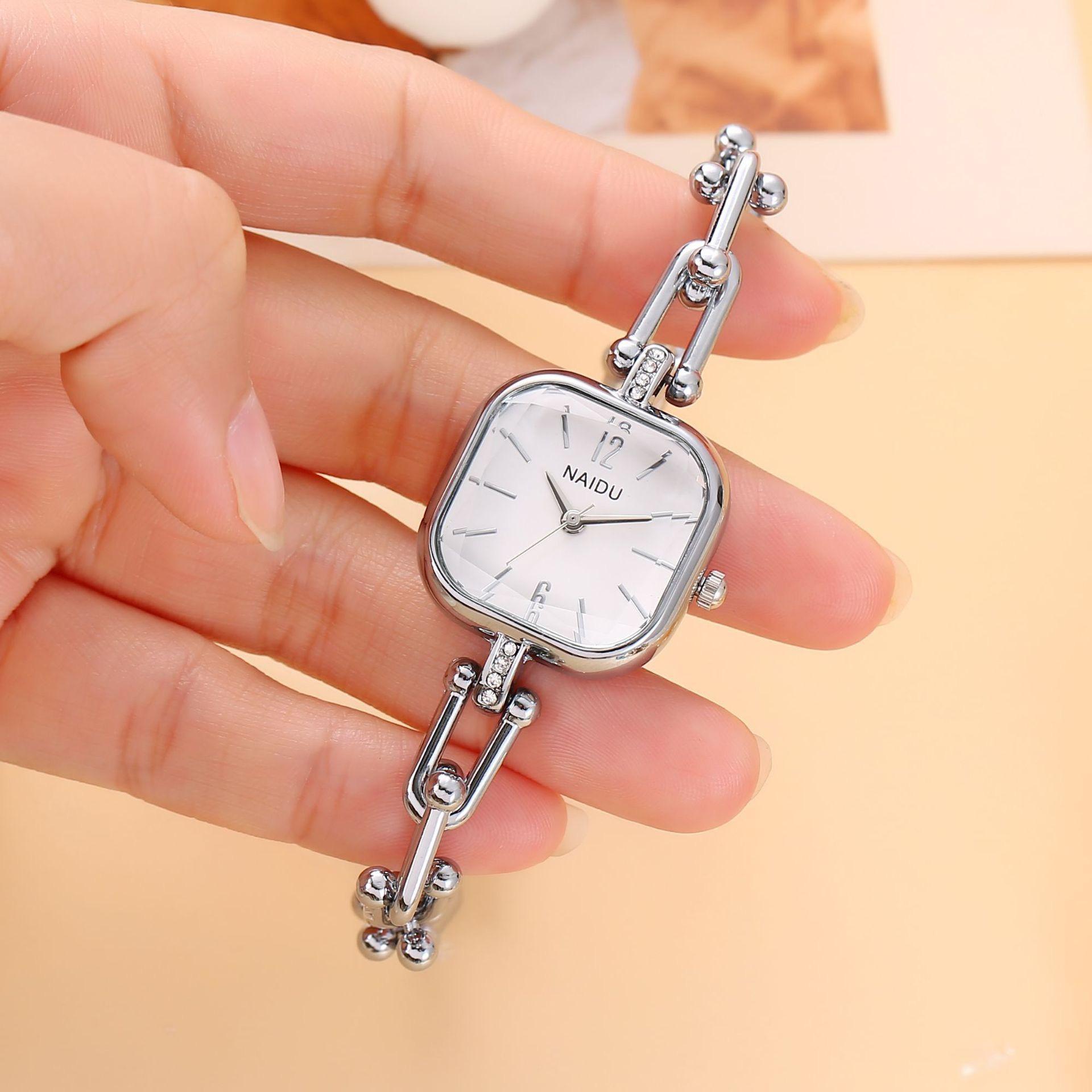 

Women Quartz Watch Vintage Gold Sliver Square Dial Girls Clock Ladies Luxury Bracelet Band Wristwatch срібний/білий