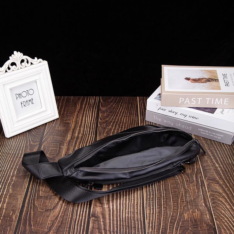 Men's Chest Bag Messenger Bag Korean Version of The Trendy Shoulder Bag Leather Casual Diagonal Backpack Men's PU Fashion Dumpling Bag
