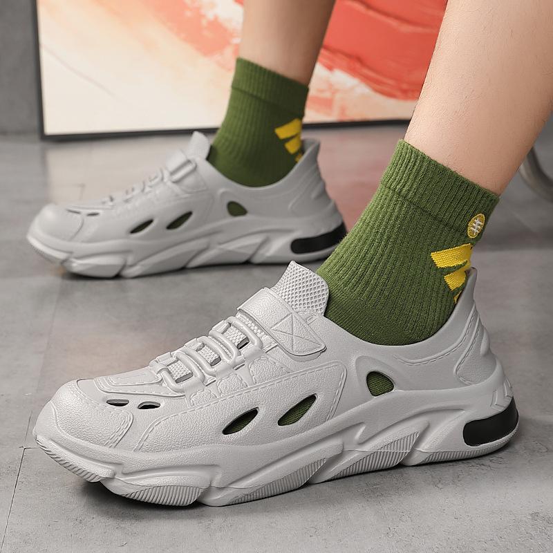 [25 Years of New Models] Summer Wear Men's Sandals EVA Deodorant Non-slip Coconut Hole Shoes Male Internet Celebrity Explosion
