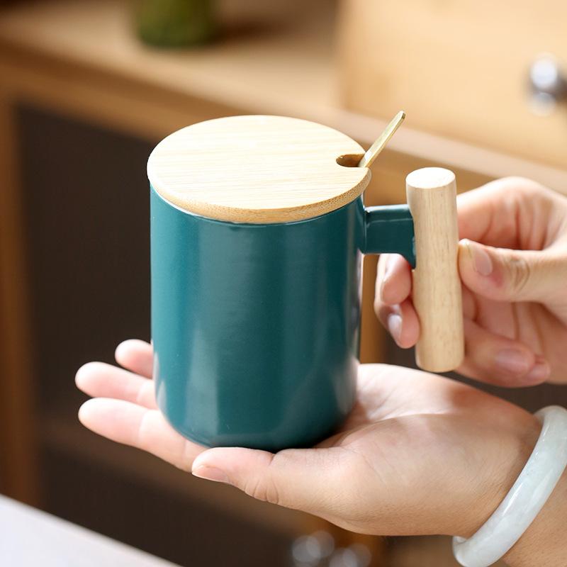 Tazza Creativa Ceramica Retrò Manico in Legno Tazza da Caffè per Ufficio Tazza d'Acqua Souvenir Evento di Apertura