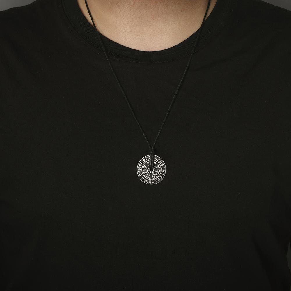 Dawapara Vegvisir Compass Necklace Double Sides Icelandic Strength Protection Amulet Stainless Steel Jewelry