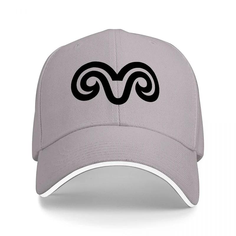 Black Baseball Cap with Abstract Wave Design Logo Fashionable Streetwear Accessory for Men and Women Casual Outdoor Wear Style