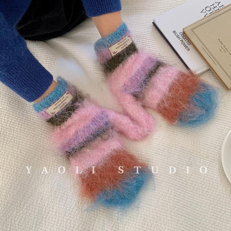 Jintai rainbow color matching stripes~ atmosphere plush mittens women's autumn and winter warm and cold moisture