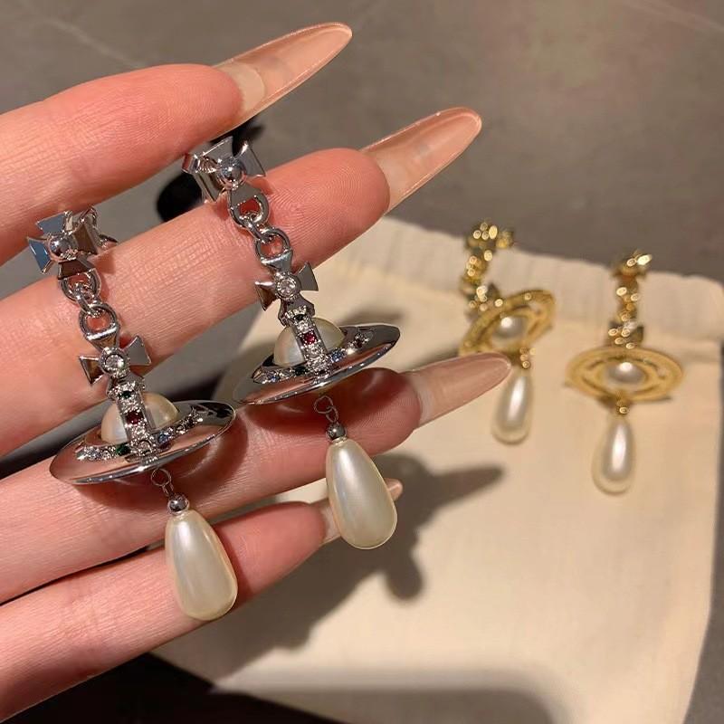 Empress Saturn Pearl Necklace With Geometric Pendant For Women