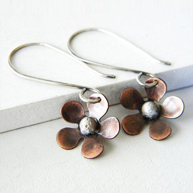 Vintage Ethnic Copper Flower Drop Earrings For Women Tribal Jewelry Ancient Copper Metal Dangle Earrings For Women Party Jewelry