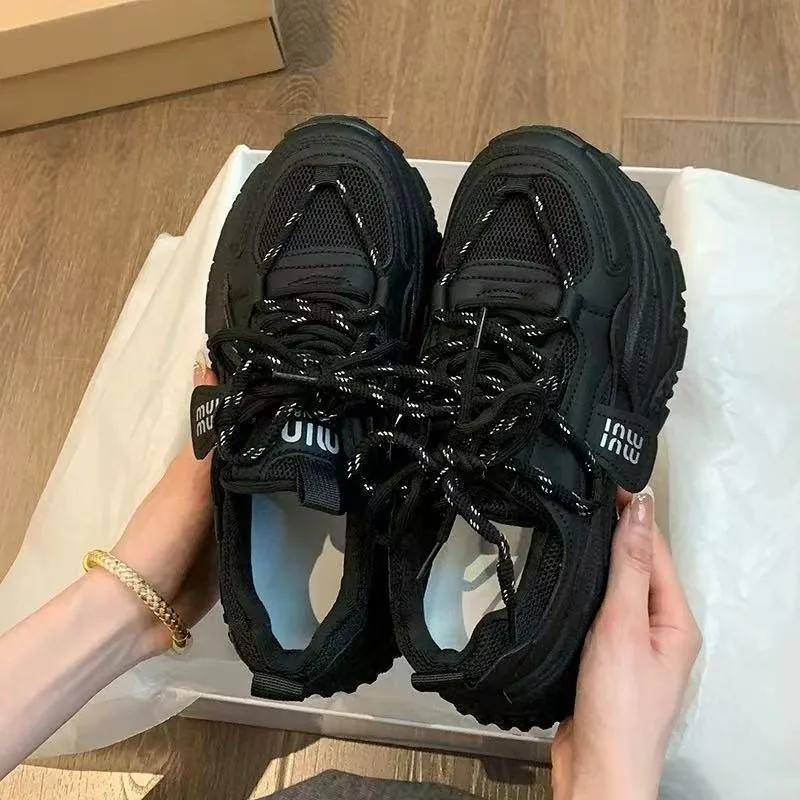 

2025 Обувь Женская Сетка Однотонная Женская Вулканизированная Обувь Уличная Женские Кроссовки На Шнуровке Платформа Горячая Распродажа Повседневная Спортивная Обувь Женская 40 чёрный