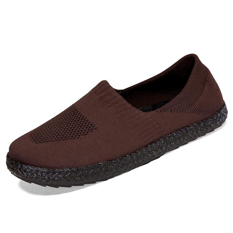 

Spring and summer breathable fly-woven casual shoes old Beijing cloth shoes women s shoes one pedal middle-aged and elderly mother shoes suitable 41 кофейный