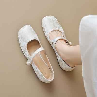 Women's Square Toe Vintage Shoes with Thick Heels