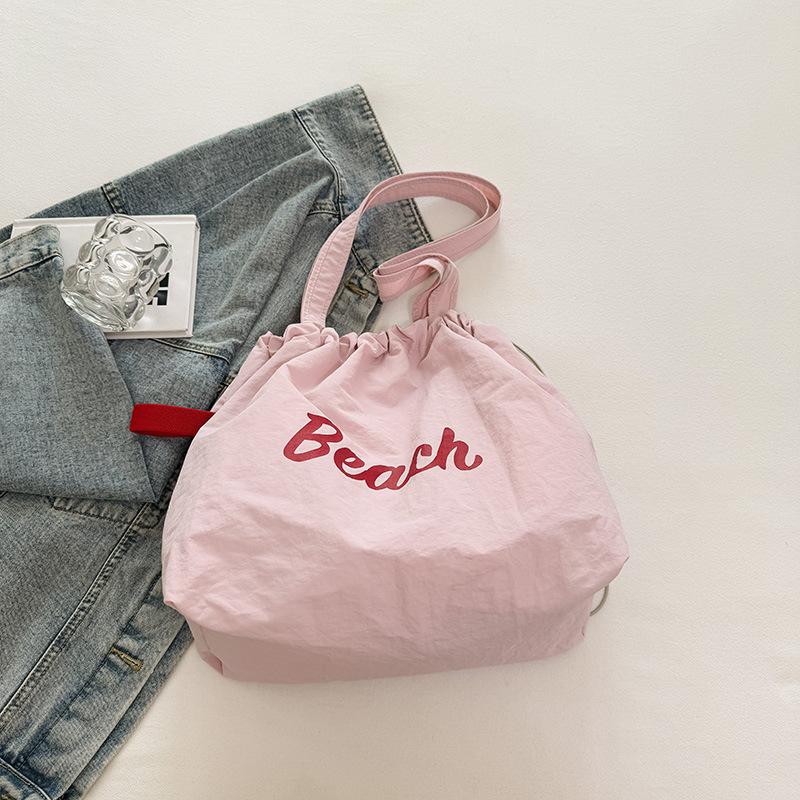 Fashion Trend, Foreign Style, Large-capacity Armpit Bag, Spring 2025 New Casual Texture Women's Shoulder Tote Bag