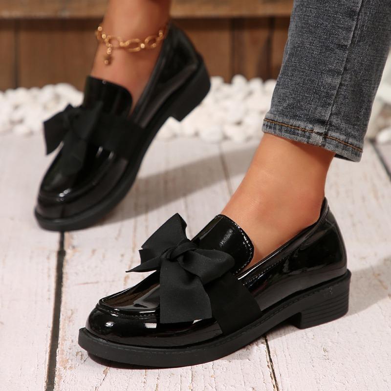 Women’s Large Size Bow Loafers Flat Slip-On British Style Shoes