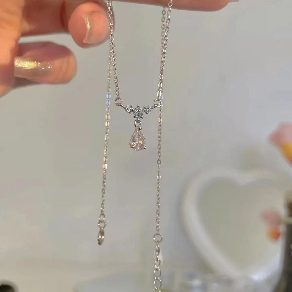 Sparkling cute~ Spot autumn necklace women's light luxury niche design temperament to give girlfriend gift necklace