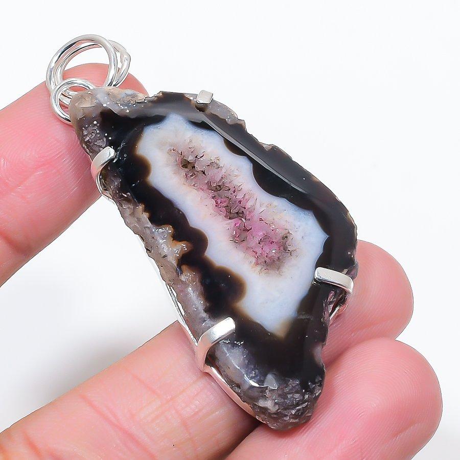 

Натуральный срез жеоды агата, ювелирная подвеска из стерлингового серебра 925 пробы, 2,68 K8H33